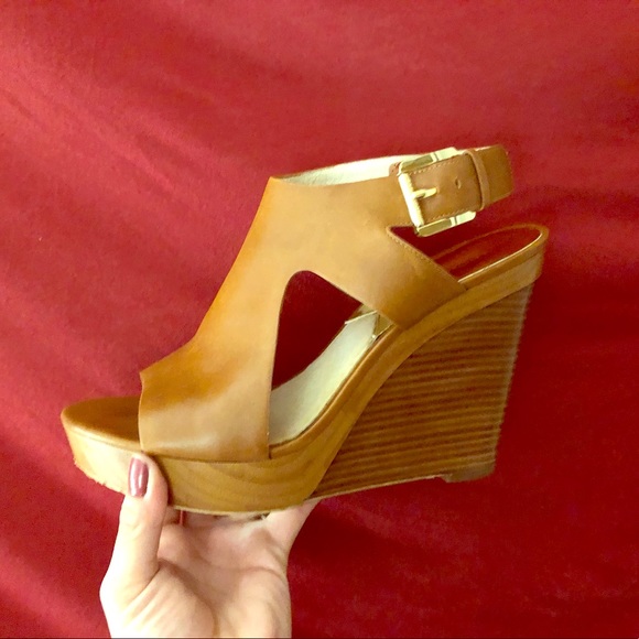 Michael Kors wedges - Picture 1 of 4
